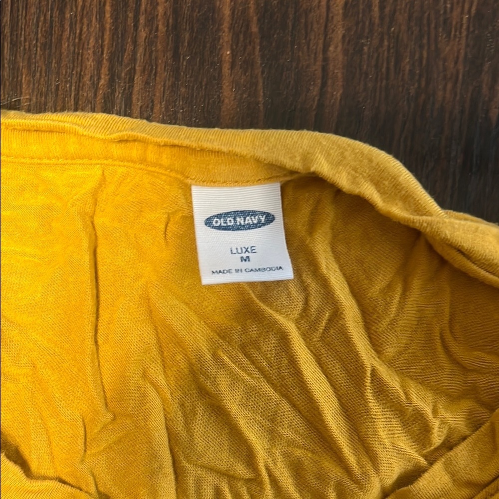 Old Navy Yellow White Tie Dye Short Sleeve Tee Women's Medium - Picture 2 of 2